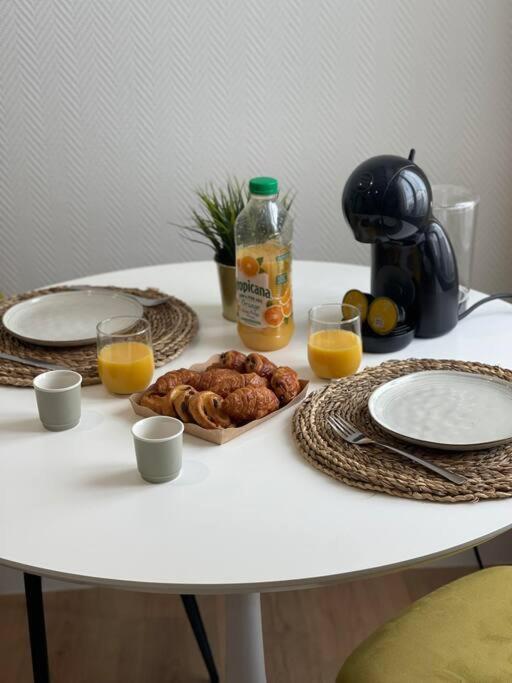 Le Cordelier-proche Marche Et Vieux Port-wifi Debit- Apartment *