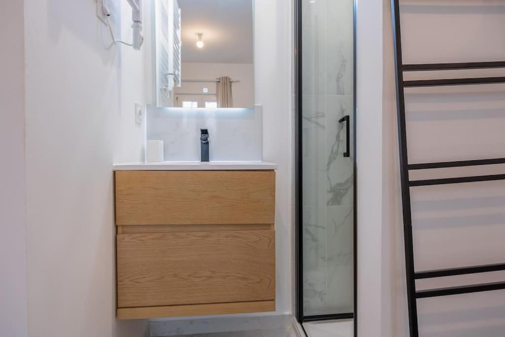 Le Cocon Urbain En Hyper Centre * La Rochelle (Charente-Maritime)