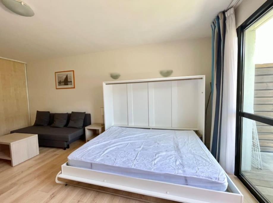 Appartement Caporizon-l'archipel-t1-piscine-plein Centre-terrasse La Rochelle (Charente-Maritime)