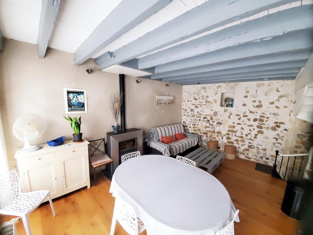 Les Marionnettes, Maison De 80m2 Avec Terrasse Holiday home *