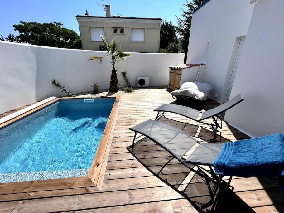 Superbe Avec Piscine A 10 Min Du Centre Villa *