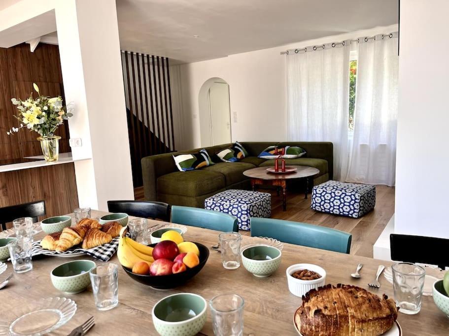 Villa Superbe Avec Piscine A 10 Min Du Centre