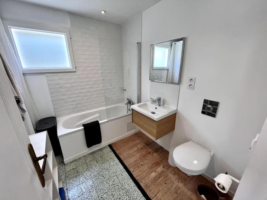 Villa Superbe Avec Piscine A 10 Min Du Centre La Rochelle (Charente-Maritime)