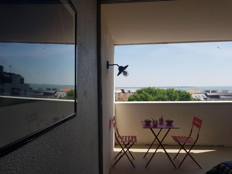 Appartement Studio C Avec Parking Et Terrasse *