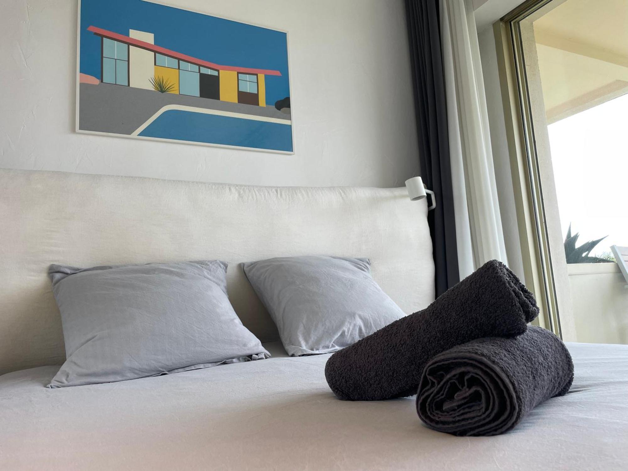 ღ La Corniche • Grand Studio, Piscine & Parking La Rochelle (Charente-Maritime)