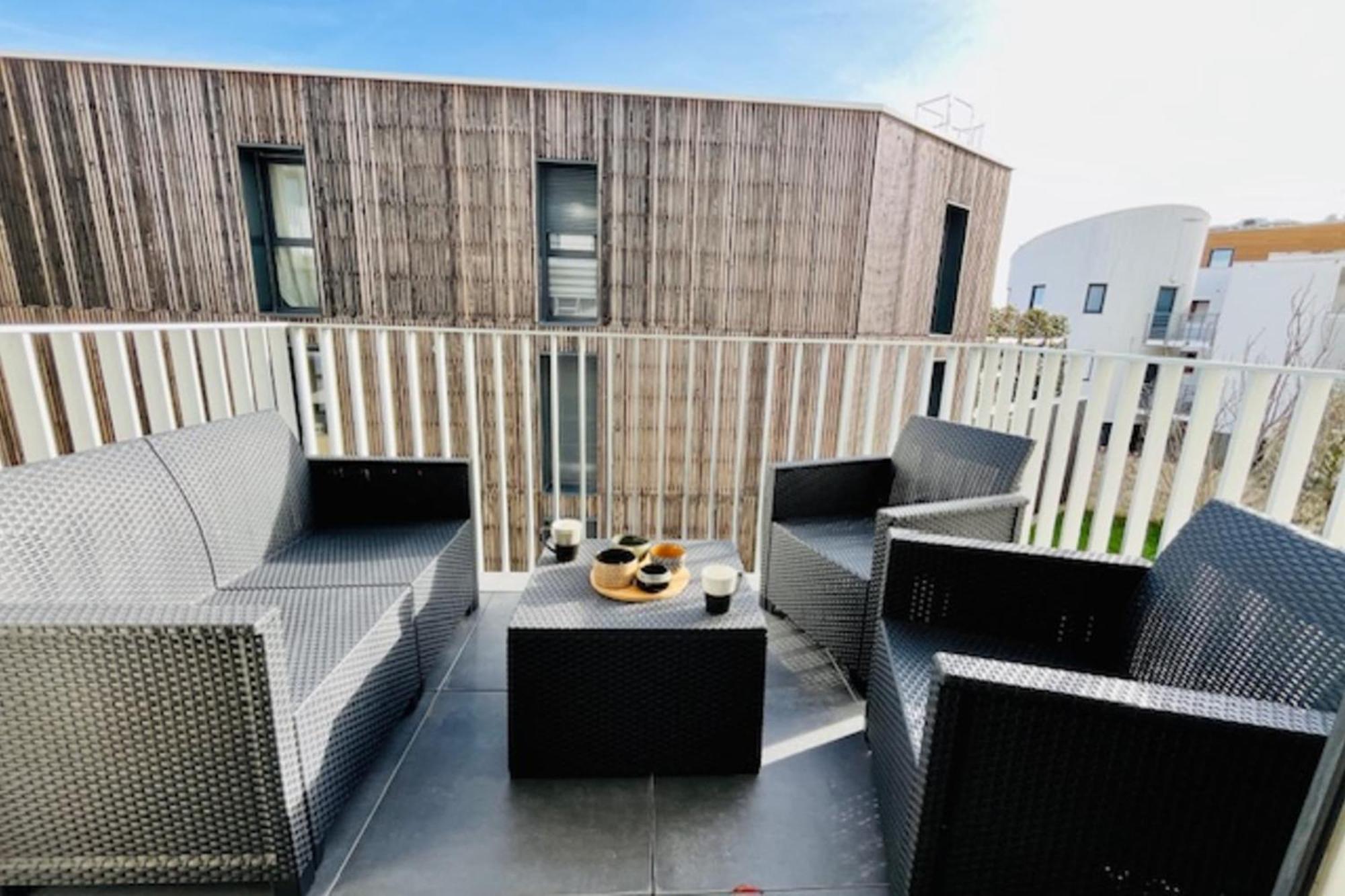 Charming New Flat With Balcony Apartment La Rochelle (Charente-Maritime)