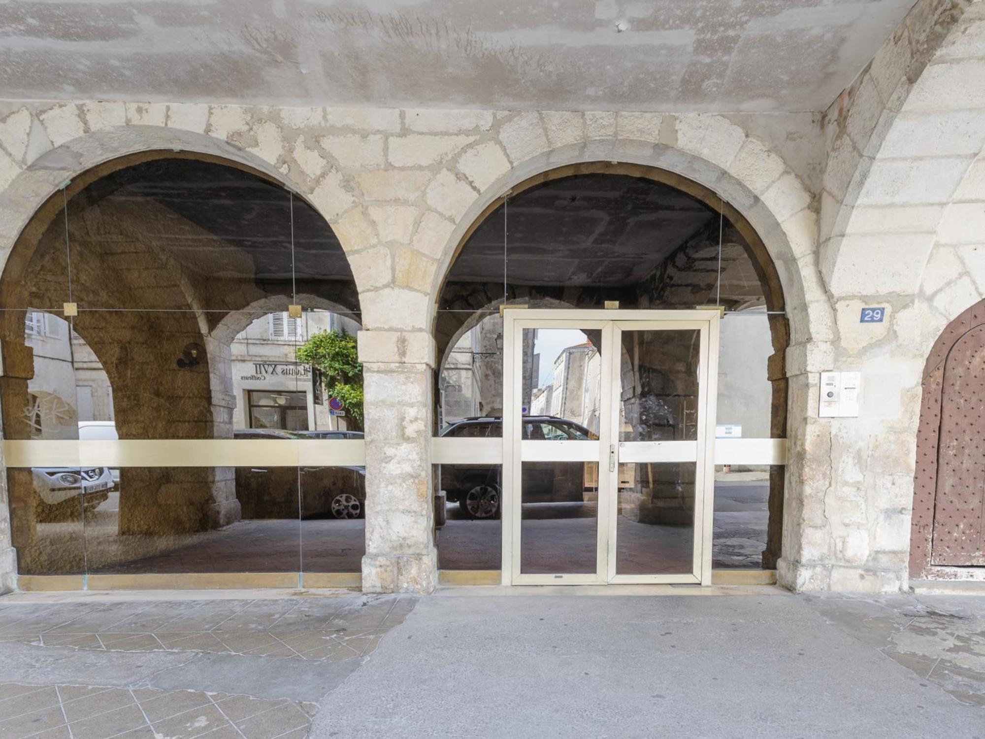 Renove A Deux Pas Du Vieux Port Avec Ascenseur - Ideal Pour 2! - Fr-1-535-53 Appartement La Rochelle (Charente-Maritime)