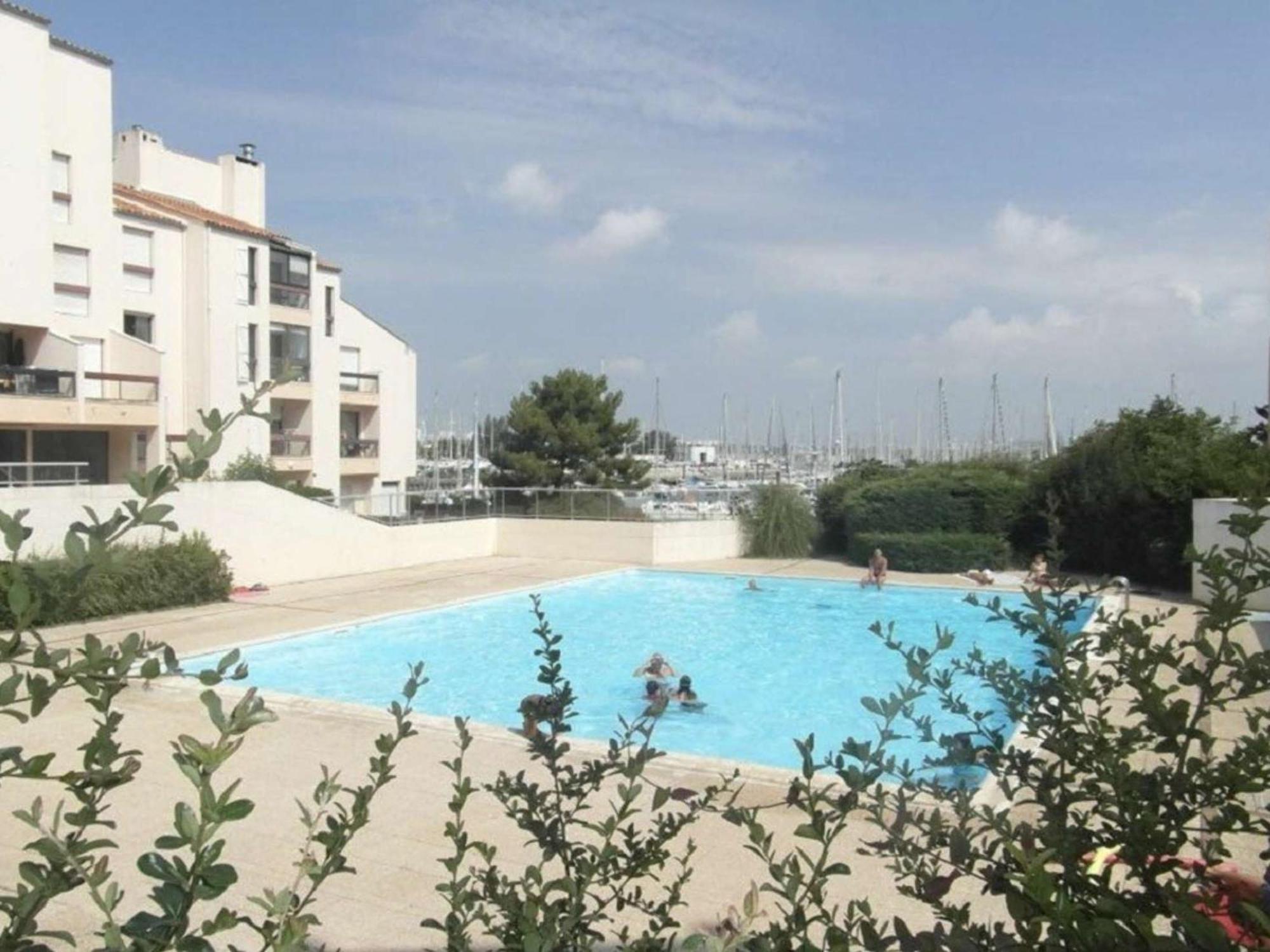 Cosy Avec Terrasse, Piscine Et Proche A La Rochelle - Fr-1-246-627 Apartment La Rochelle (Charente-Maritime)