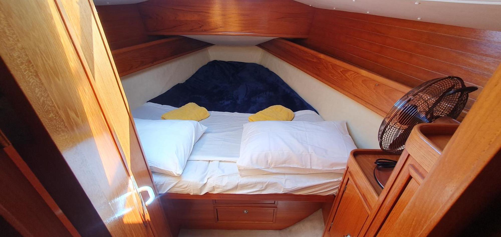 Coriandre 2 - Sur Un Grand Voilier 9 Personnes By Nuits Au Port Botel *