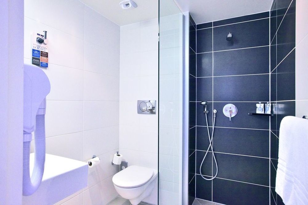 Hotel Kyriad La Rochelle Centre - Les Minimes La Rochelle (Charente-Maritime)