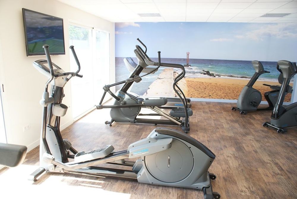Kyriad La Rochelle Centre - Les Minimes 3*