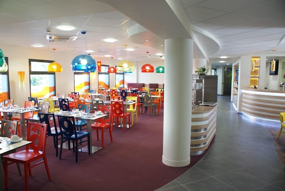 Kyriad La Rochelle Centre - Les Minimes