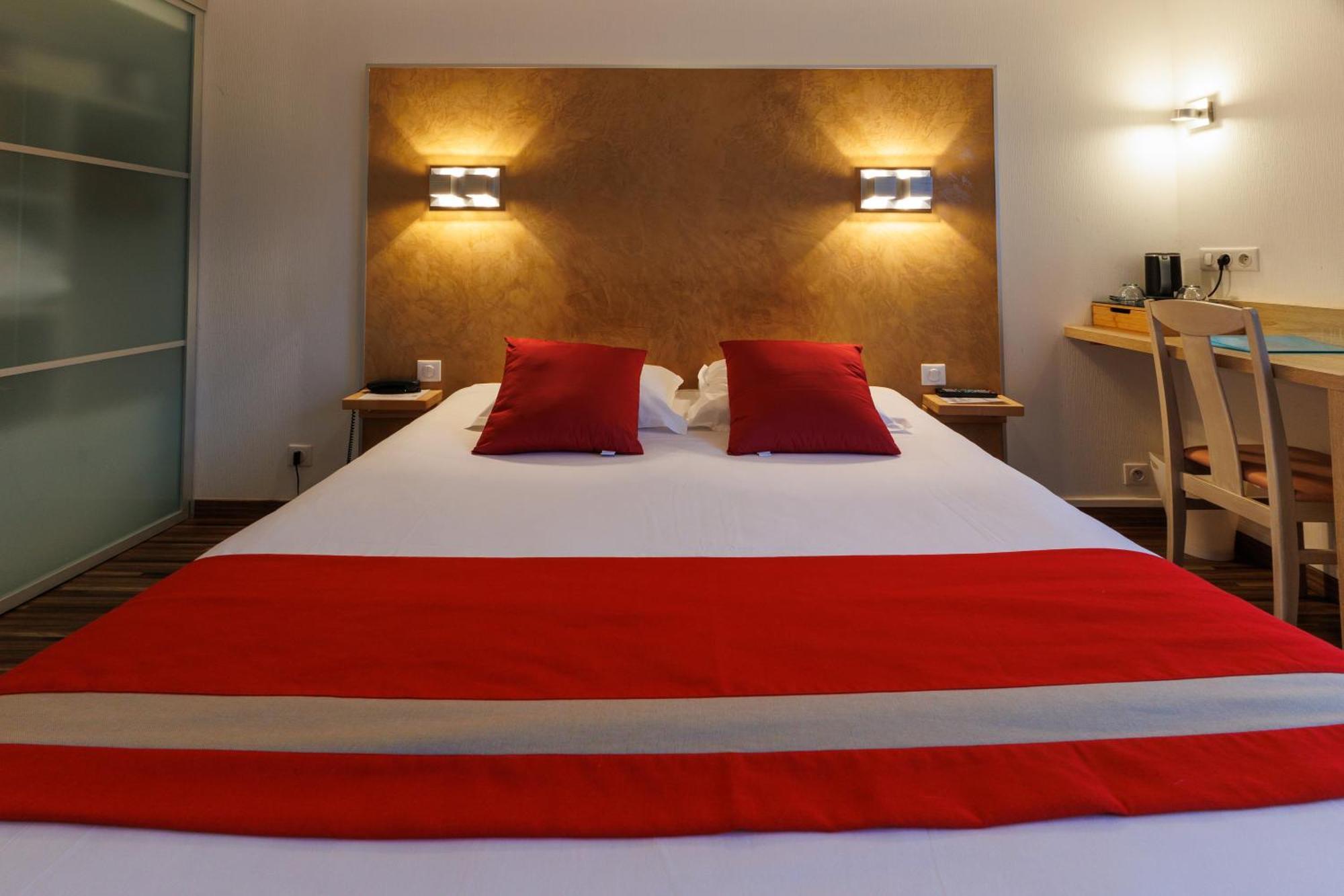Hotel Logis Le Rochelois La Rochelle (Charente-Maritime)