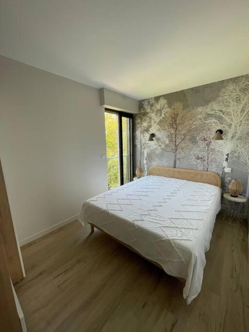 Vue Et Les Minimes Appartement *