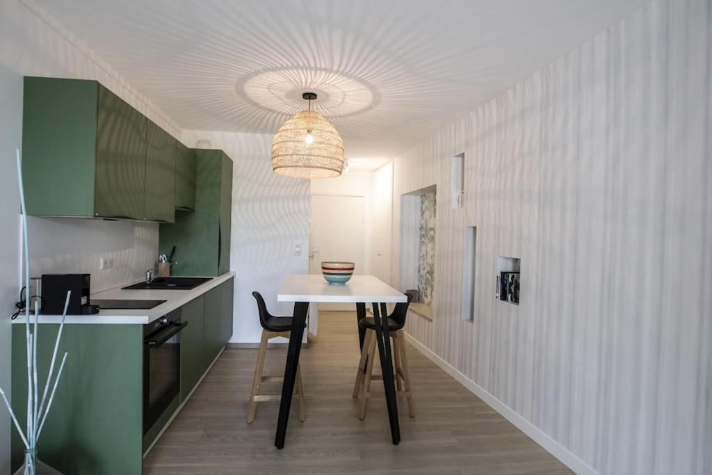 50m From The Ultra Cosy Balcony Near The Cen Appartement *