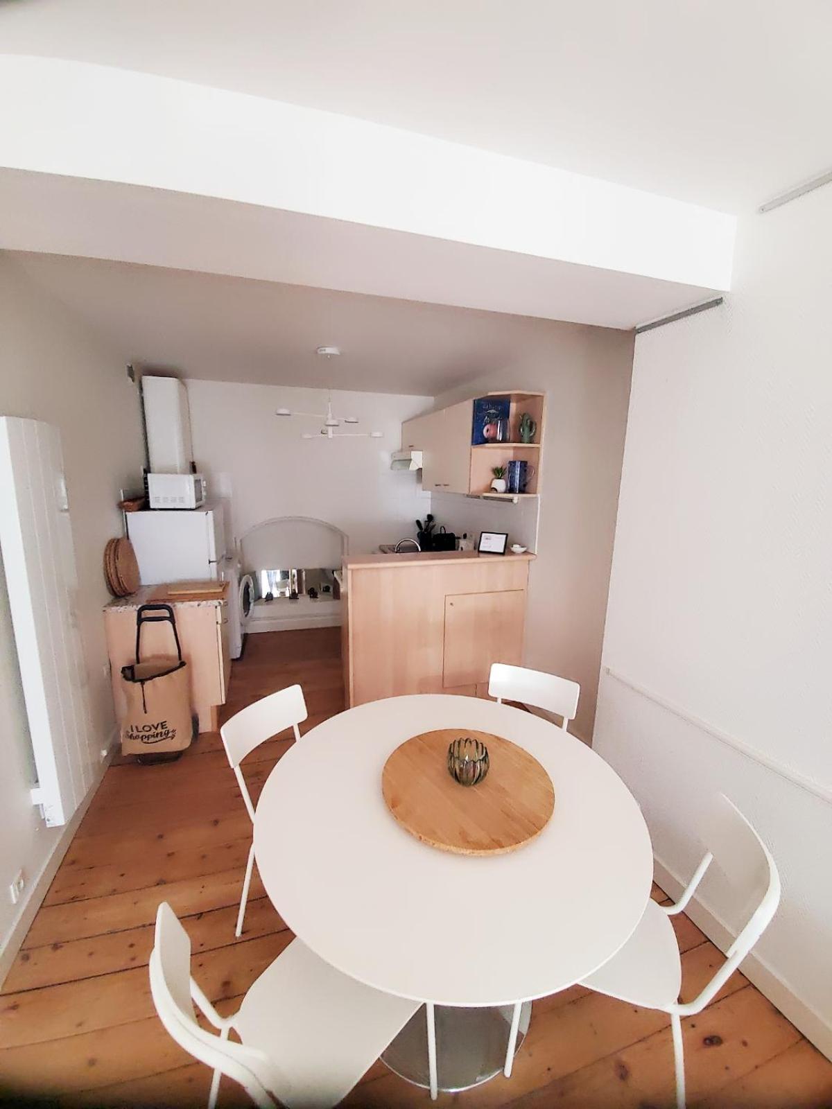 De 2 Avec Parking Apartment