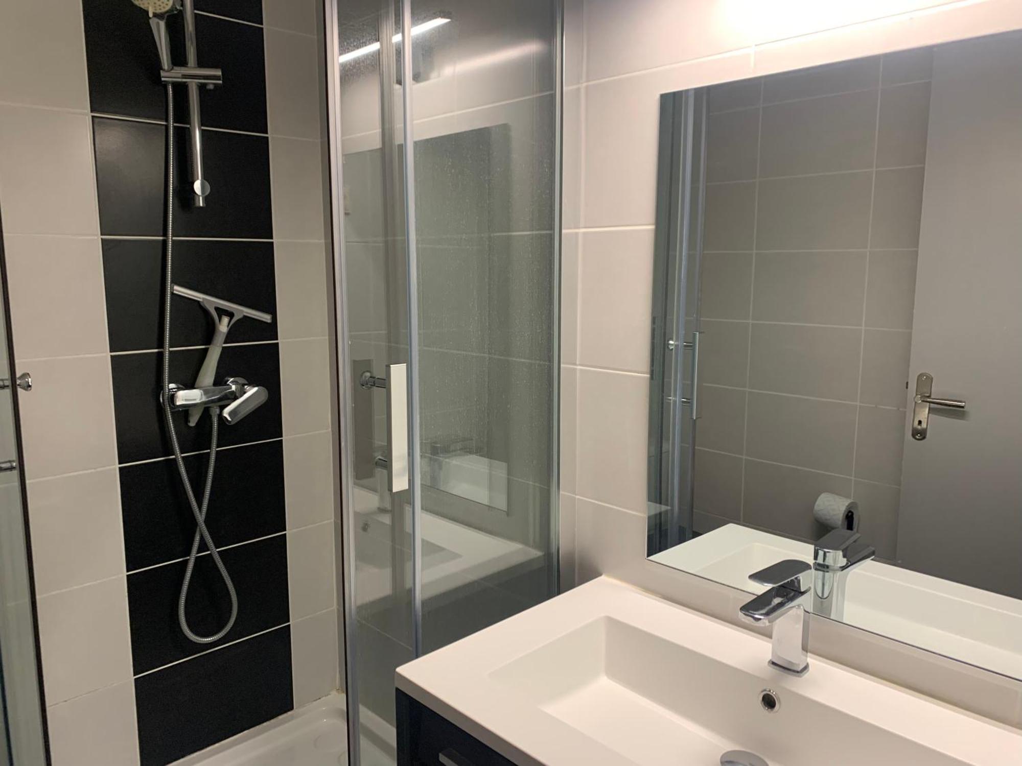 Appartement Les 3 Tours Et Parking La Rochelle (Charente-Maritime)