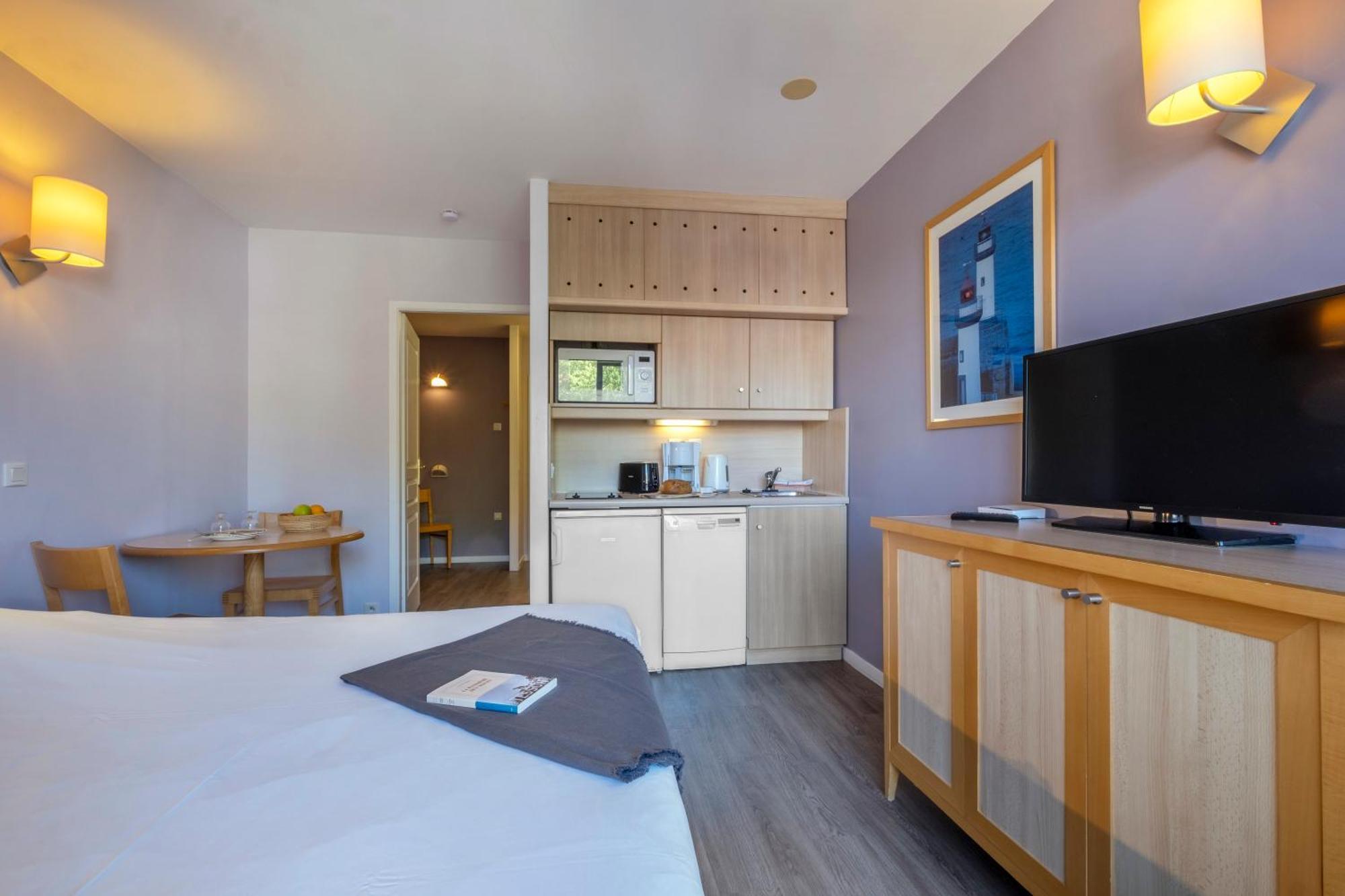 Aparthotel Pierre & Centre 3*
