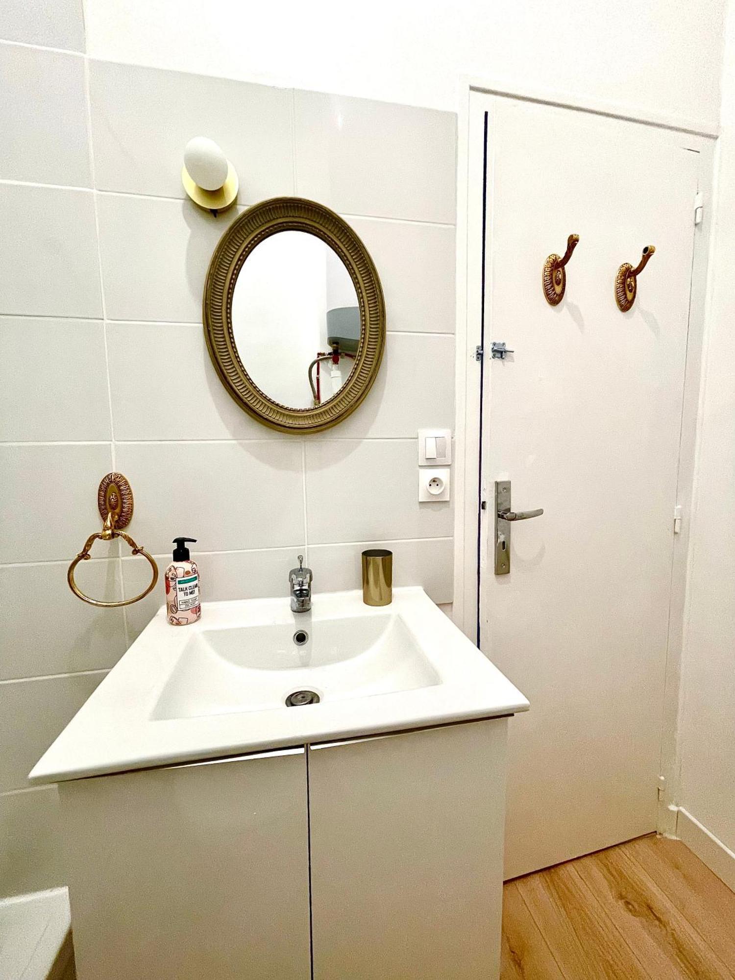Caporizon-le Perot-t2 Au Coeur Du Vieux Port 100m Apartment