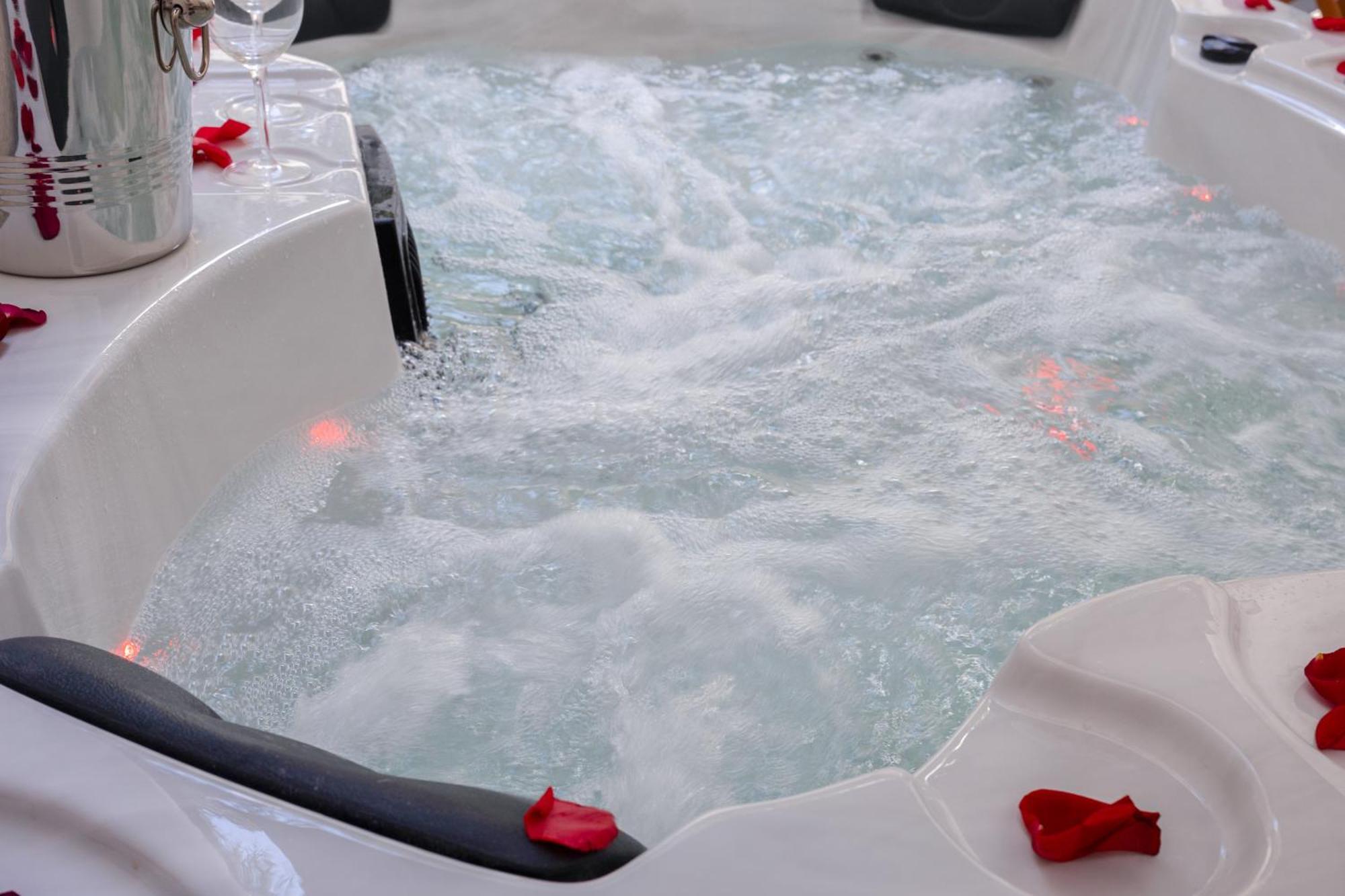 La Romance A Bulles En Hyper Centre * La Rochelle (Charente-Maritime)
