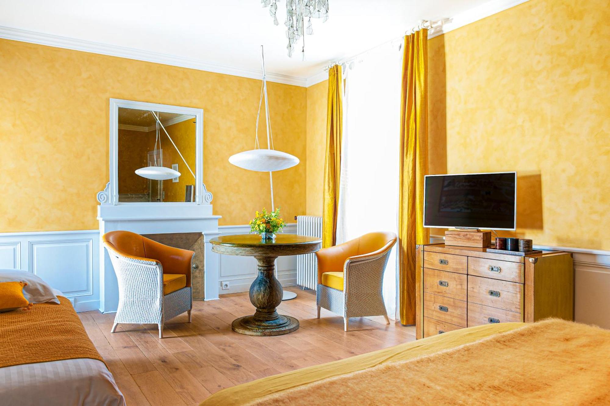 D'hotes Eden Ouest Bed & Breakfast