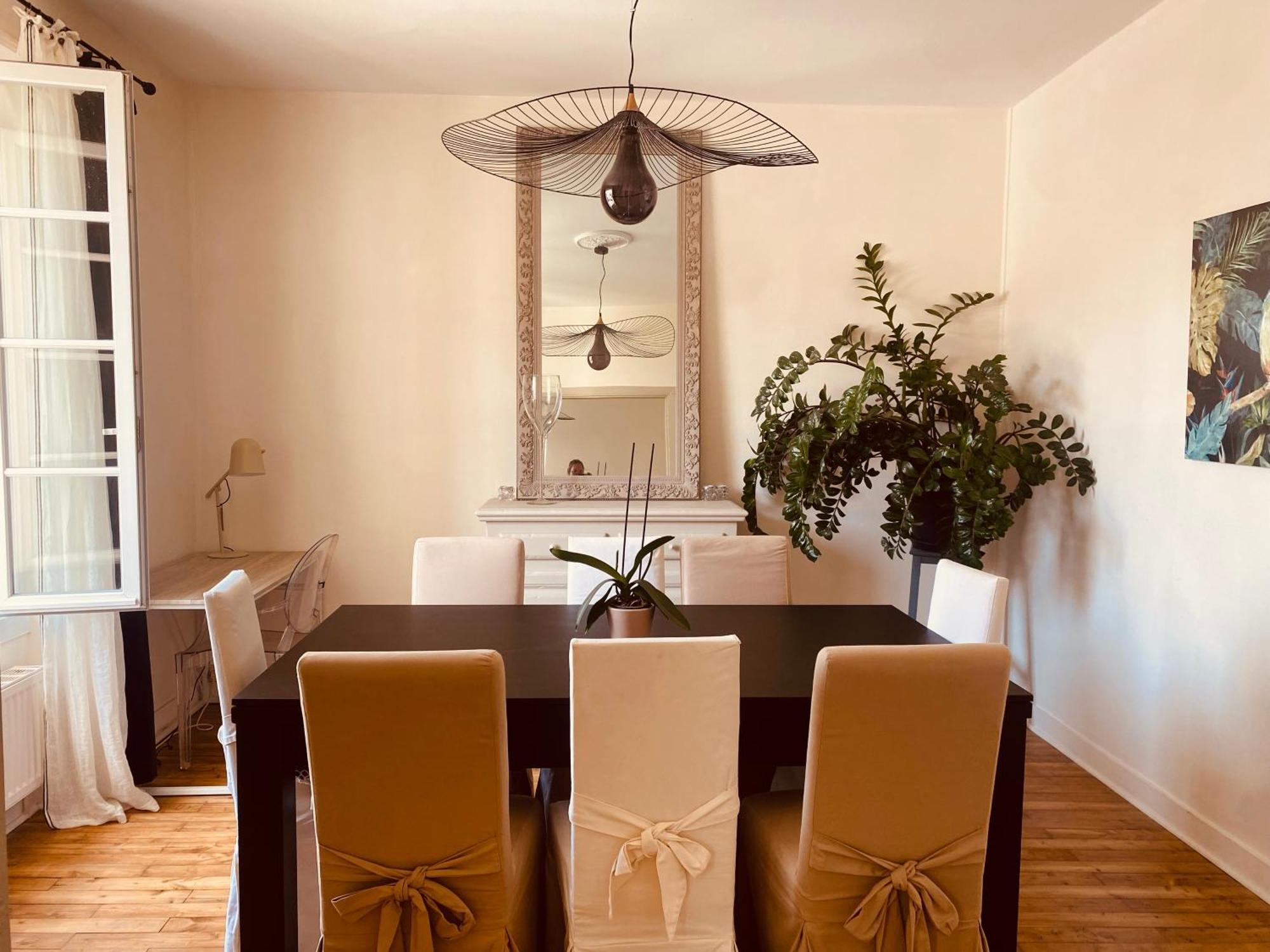 Maison Typique Rochelaise Holiday home *
