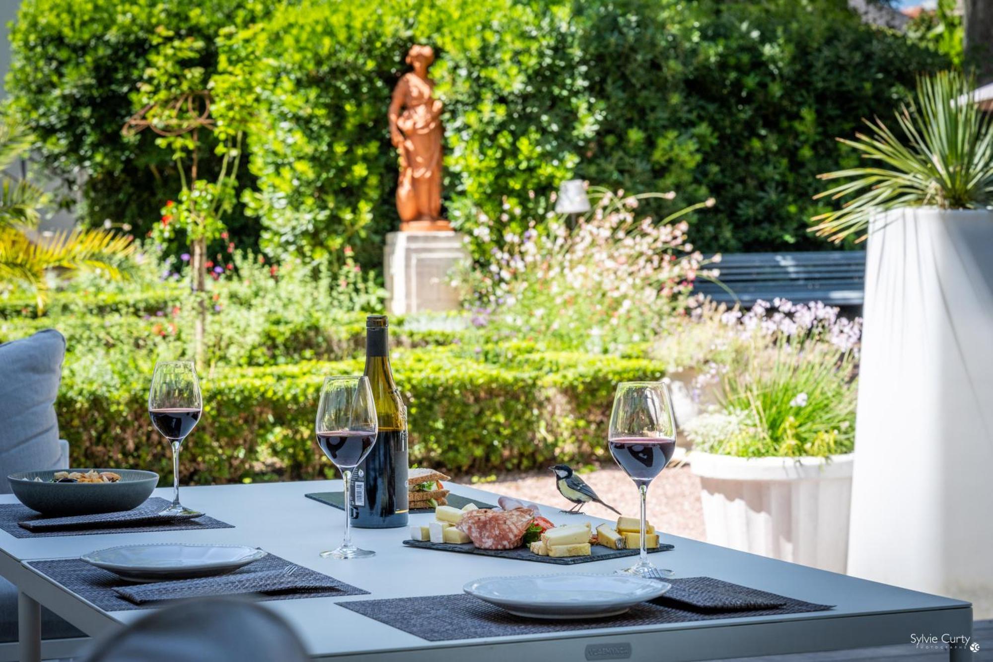 Le Champlain Hotel 4*