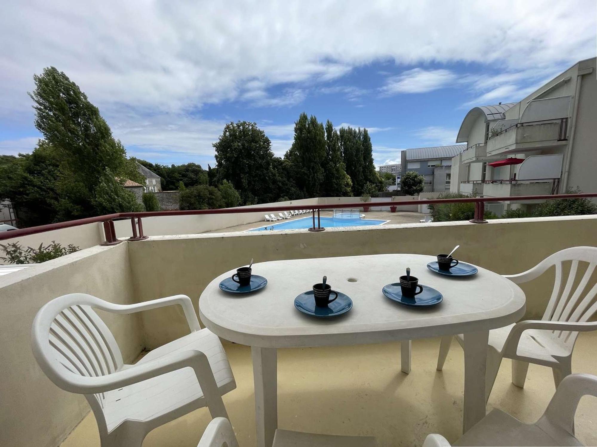Appartement Cocooning Aux Minimes Avec Piscine, Balcon Et Parking Prive - Fr-1-246-670 La Rochelle (Charente-Maritime)