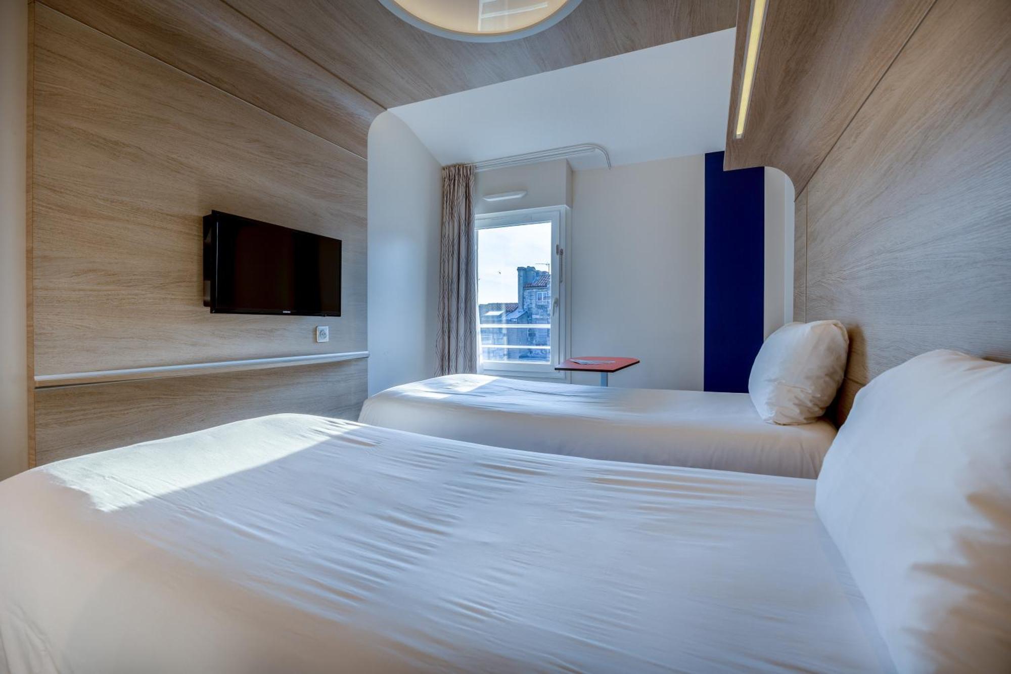 Hotel Ibis Styles La Rochelle Centre 3*