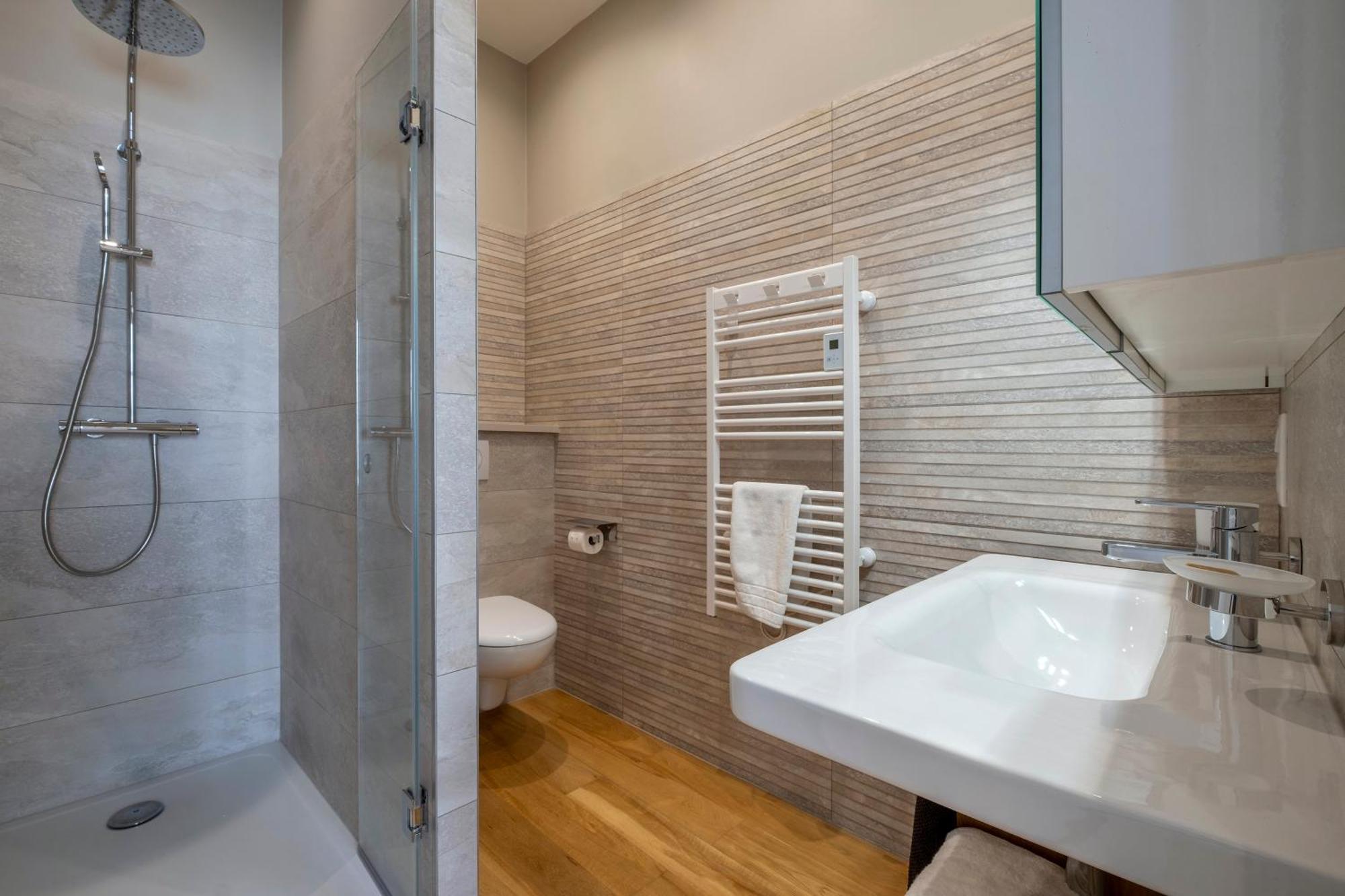 Escale Rochelaise B&b, Bain Nordique Et Sauna Tonneau Bed & Breakfast La Rochelle (Charente-Maritime)