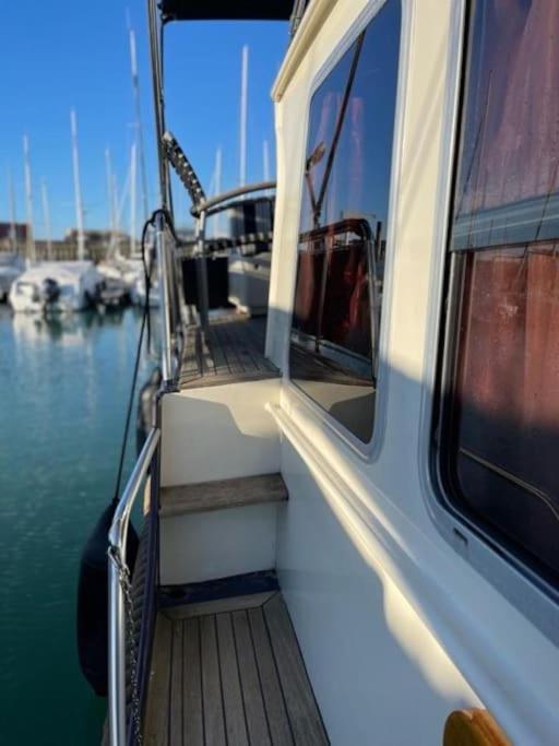 Sejour Insolite- Bateau Hotel- La Rochelle Botel *