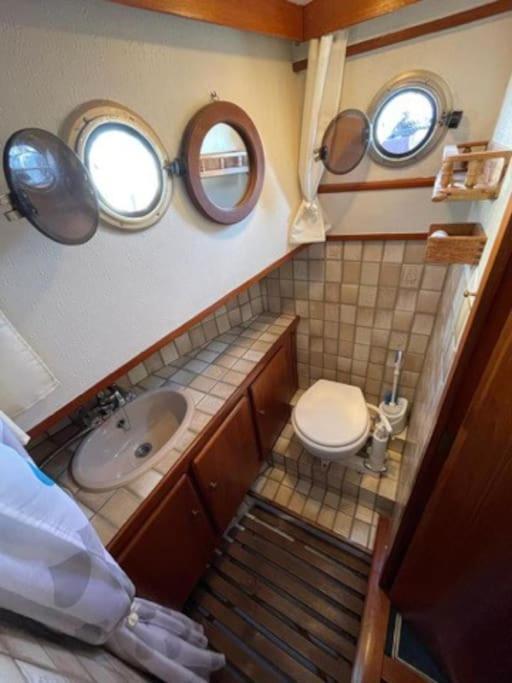 Sejour Insolite- Bateau Hotel- La Rochelle