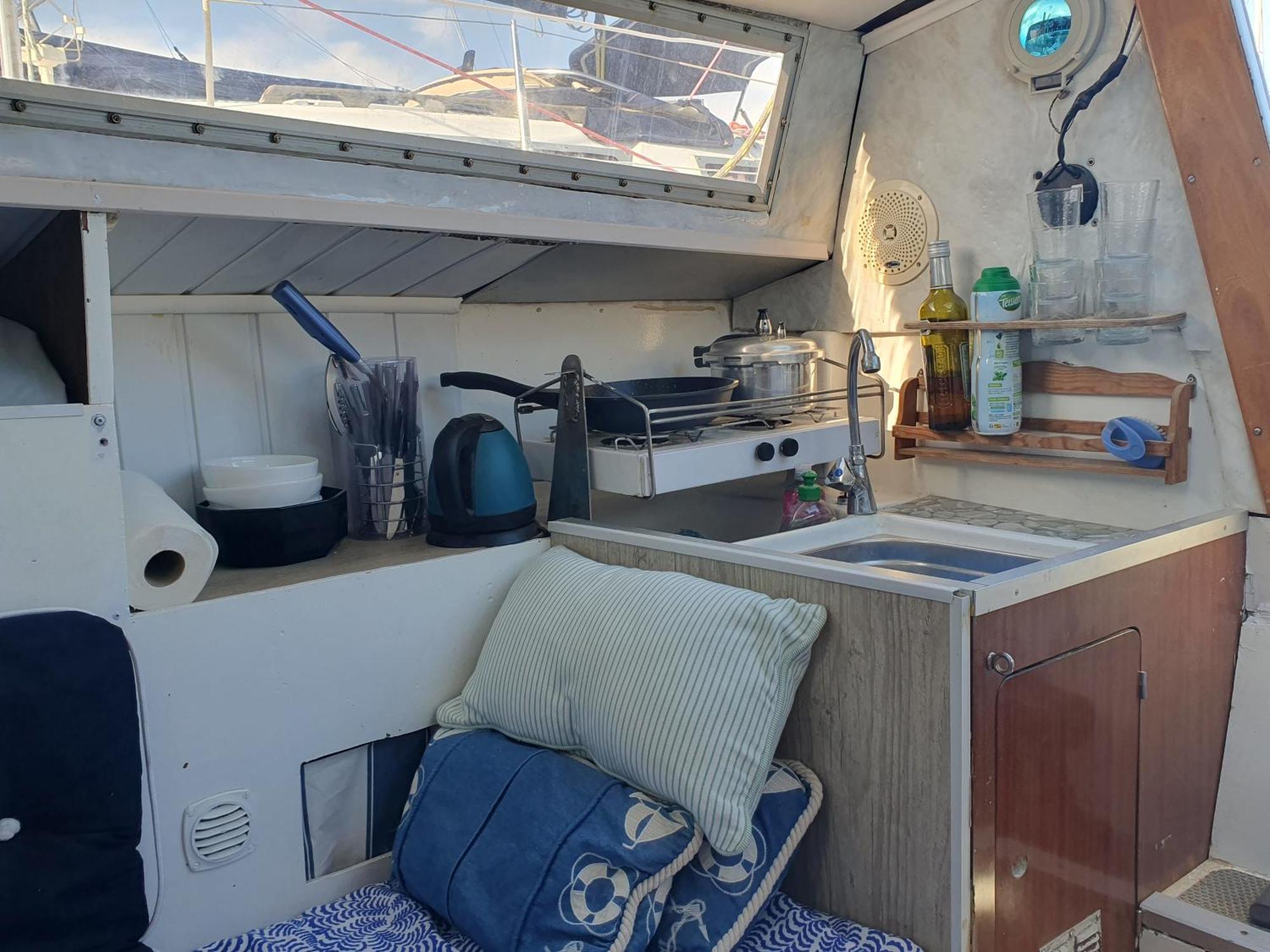 Hublot Botel La Rochelle (Charente-Maritime)