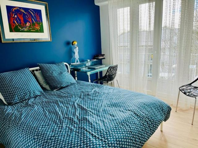 Champs De Mars 1 Proche Centre Ville, Balcon Et Parking * La Rochelle (Charente-Maritime)