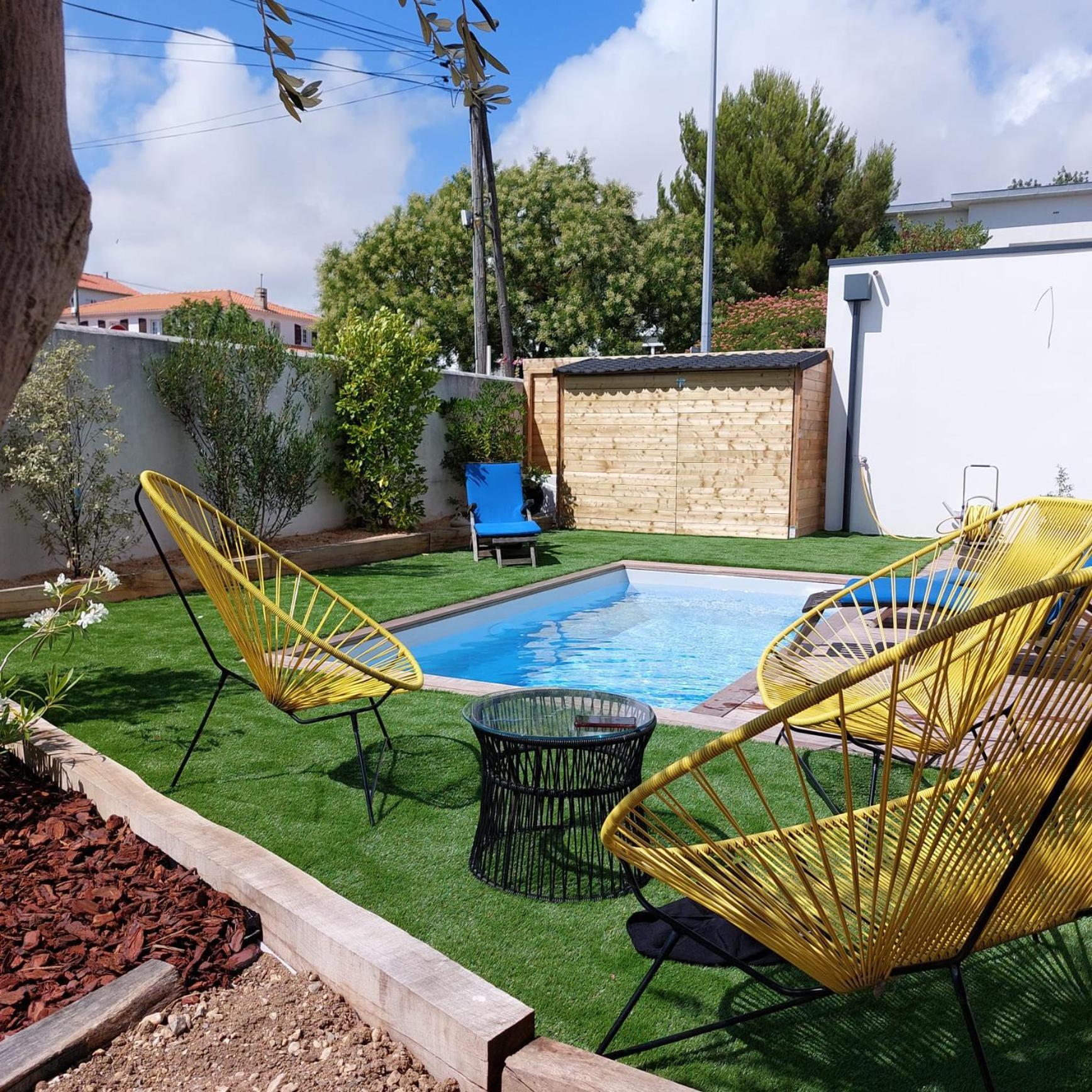 Maison Familiale Avec Jacuzzi Et Piscine * La Rochelle (Charente-Maritime)