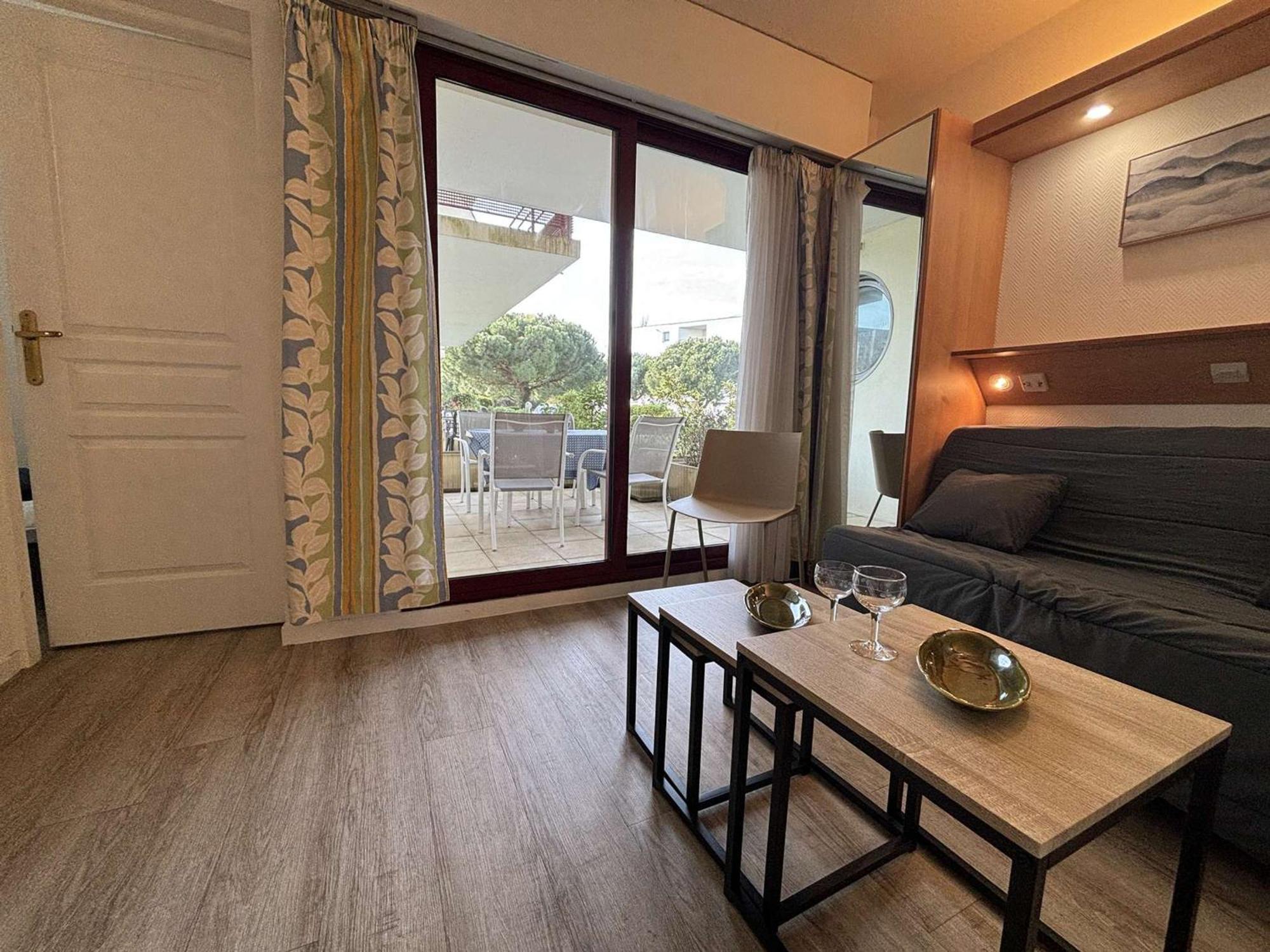 Cosy Avec Piscine, Proche Port Et - La Rochelle - Fr-1-246-575 Apartment
