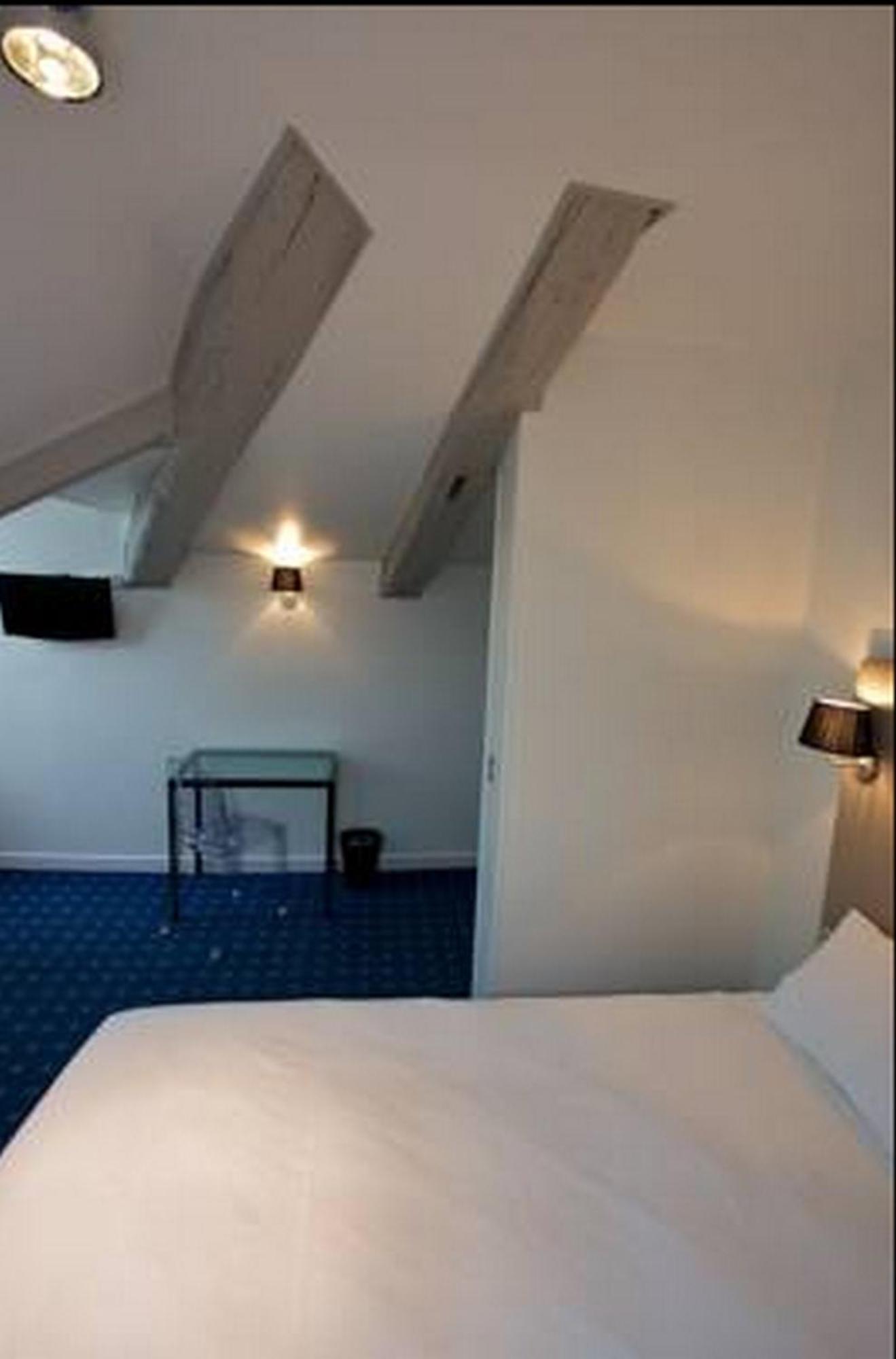 Hotel Henri Iv La Rochelle (Charente-Maritime)