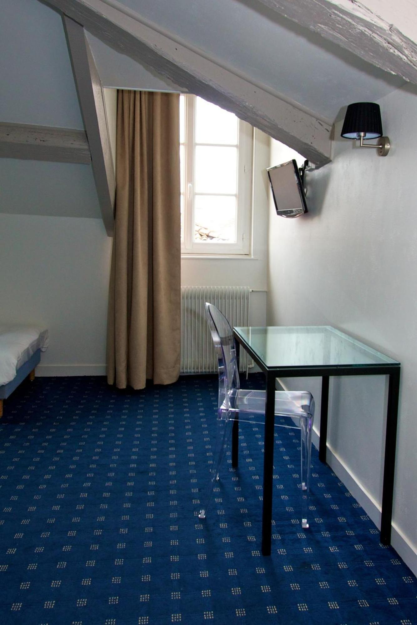Hotel Henri Iv La Rochelle (Charente-Maritime)
