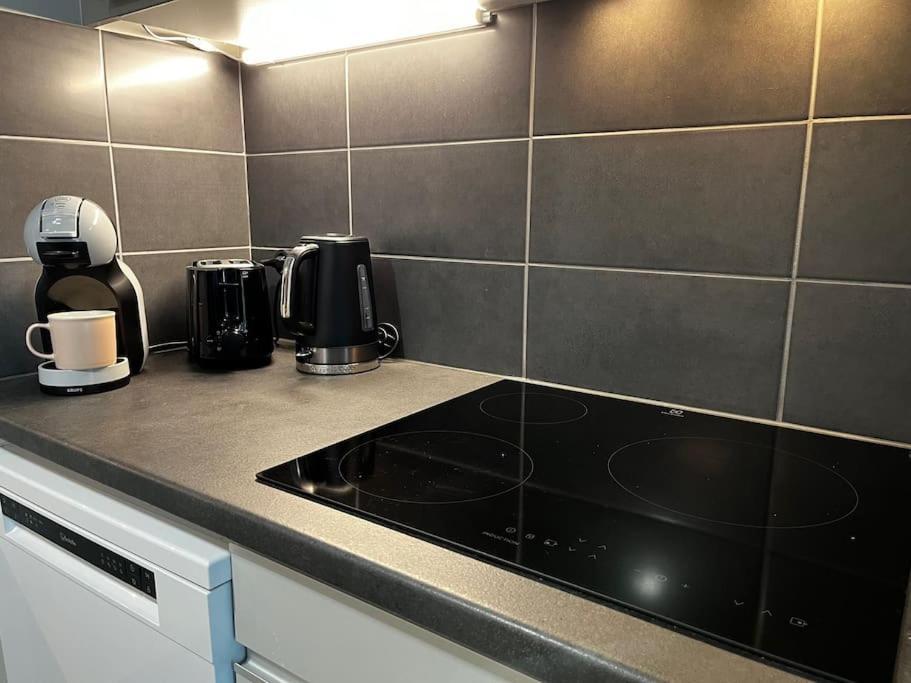 Apartment T2 Avec Jardinet Parking La Genette *