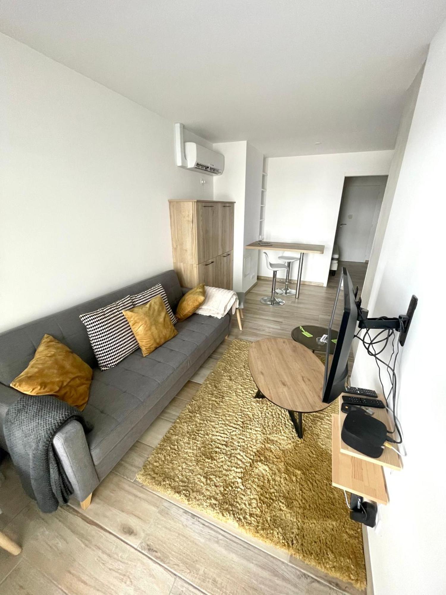 A Deux Pas Du Vieux-port - Linge & Menage Inclus Appartement