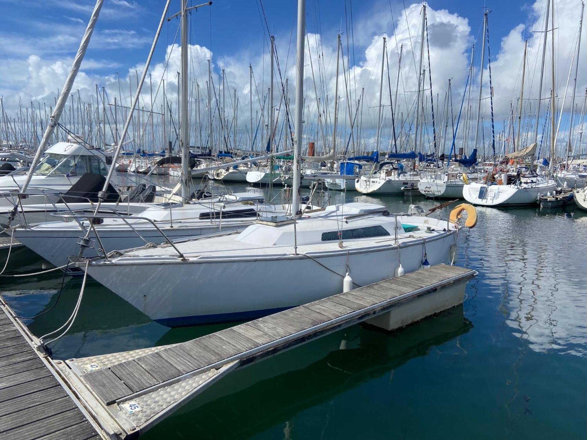 Location Un Petit Voilier La Rochelle (Charente-Maritime)