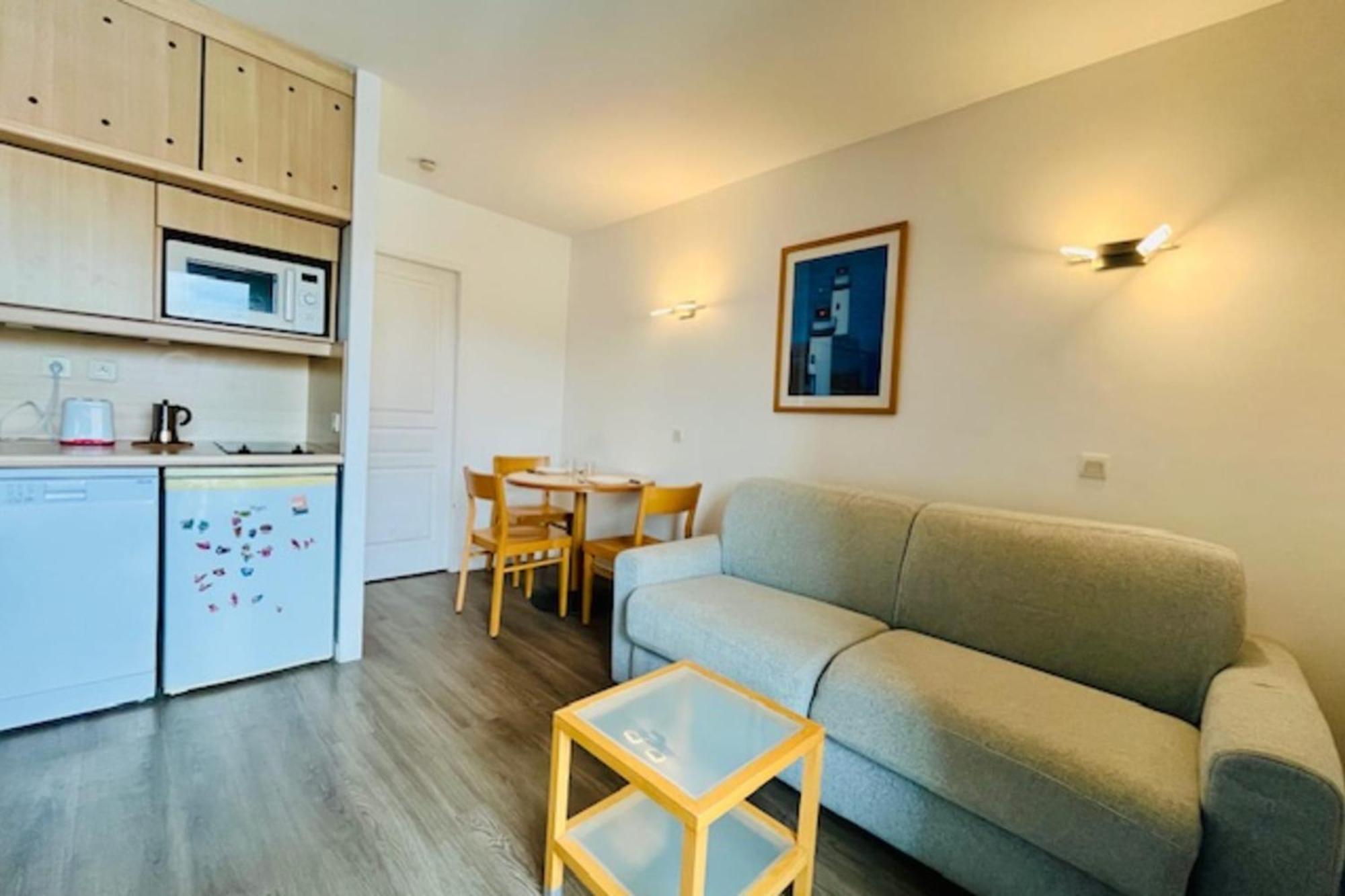 Charming With Pool In La Rochelle * La Rochelle (Charente-Maritime)