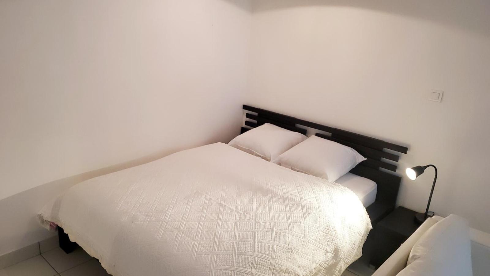 Studio Avec Parking Et Acces Piscine Apartment *