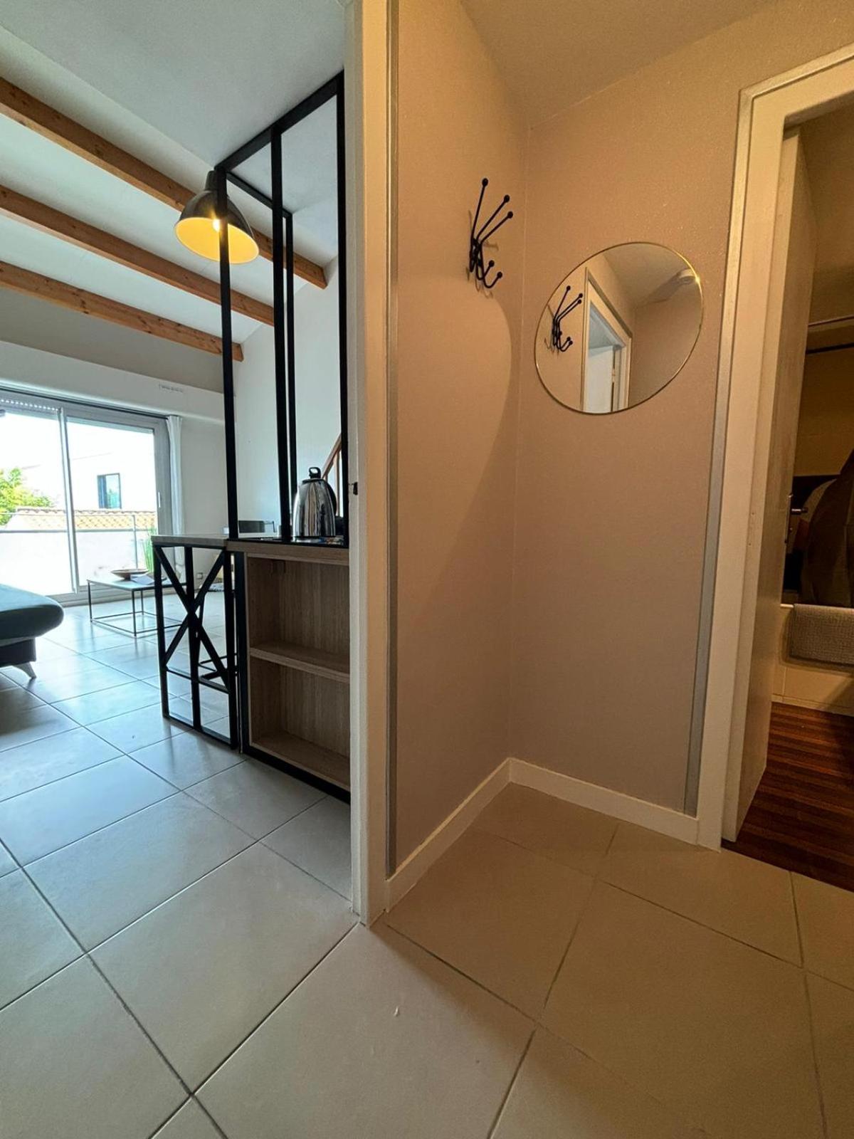 Apartment La Parenthese Rochelaise *