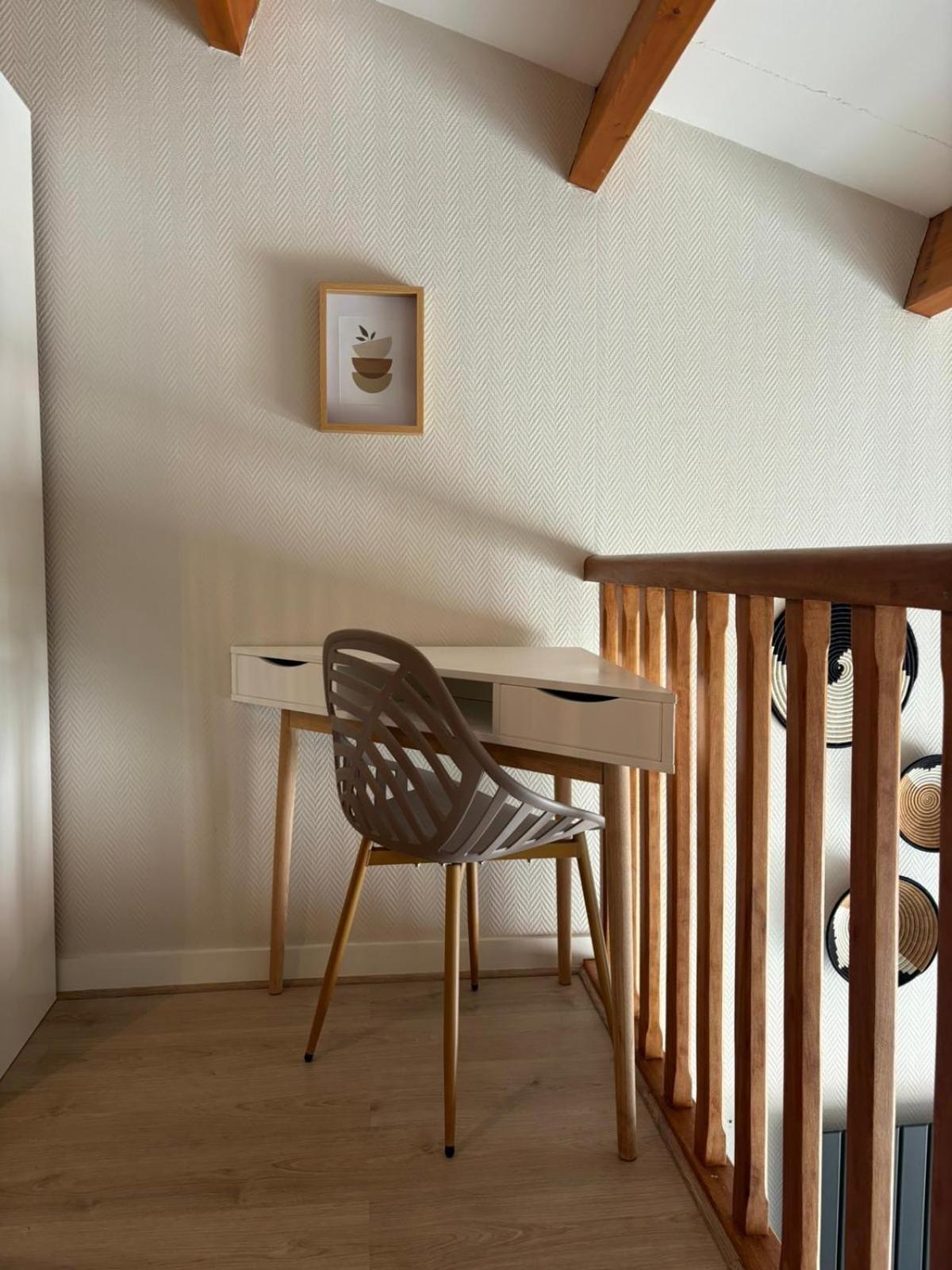 La Parenthese Rochelaise Apartment
