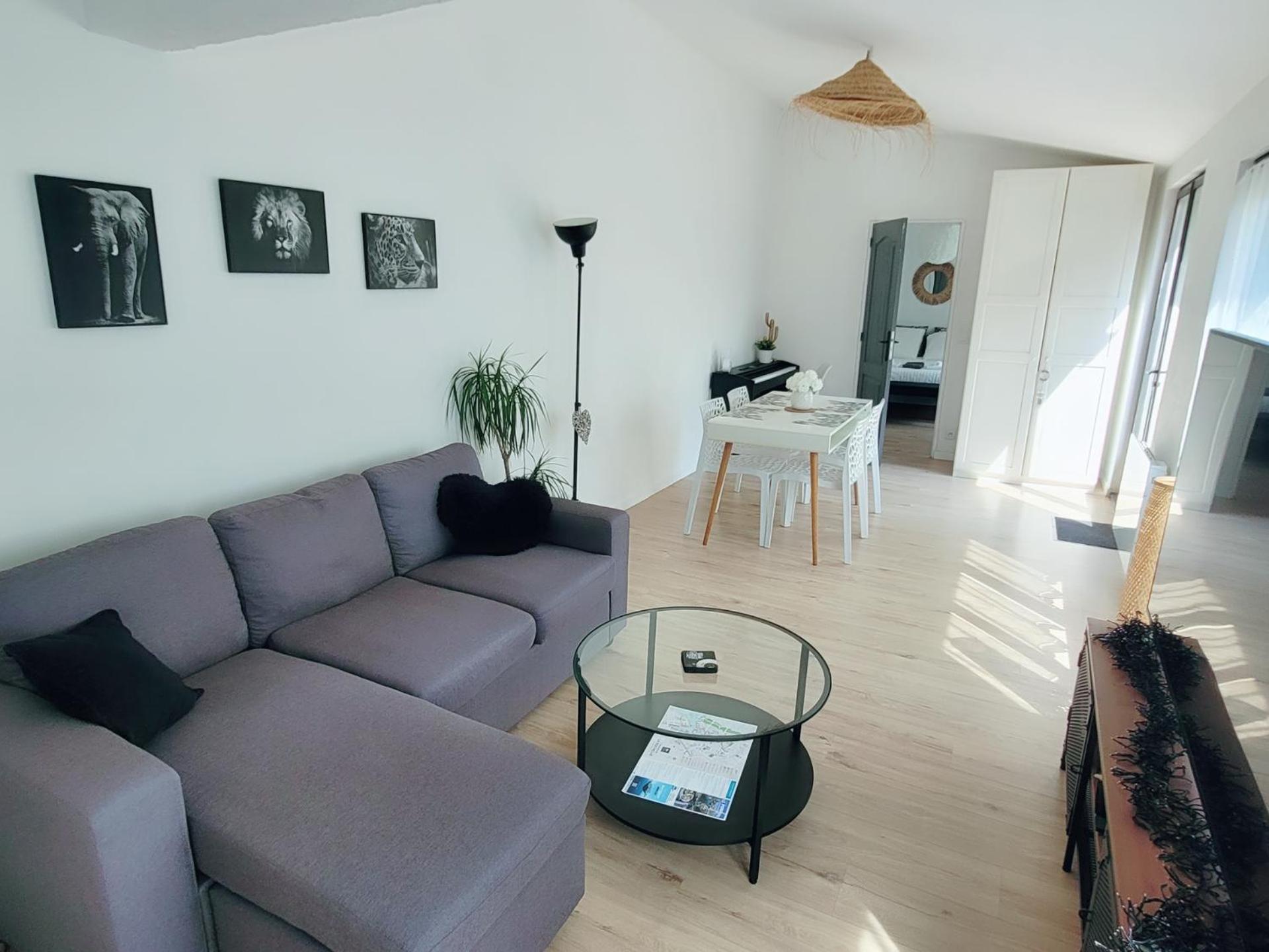 Maison De Au Calme Avec Jardin Et Parking Apartment *
