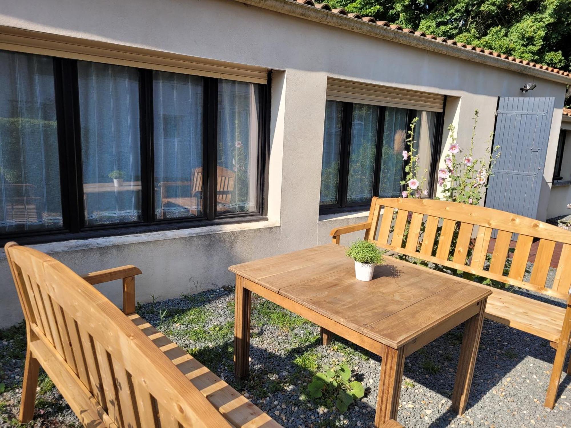 Maison De Au Calme Avec Jardin Et Parking La Rochelle (Charente-Maritime)