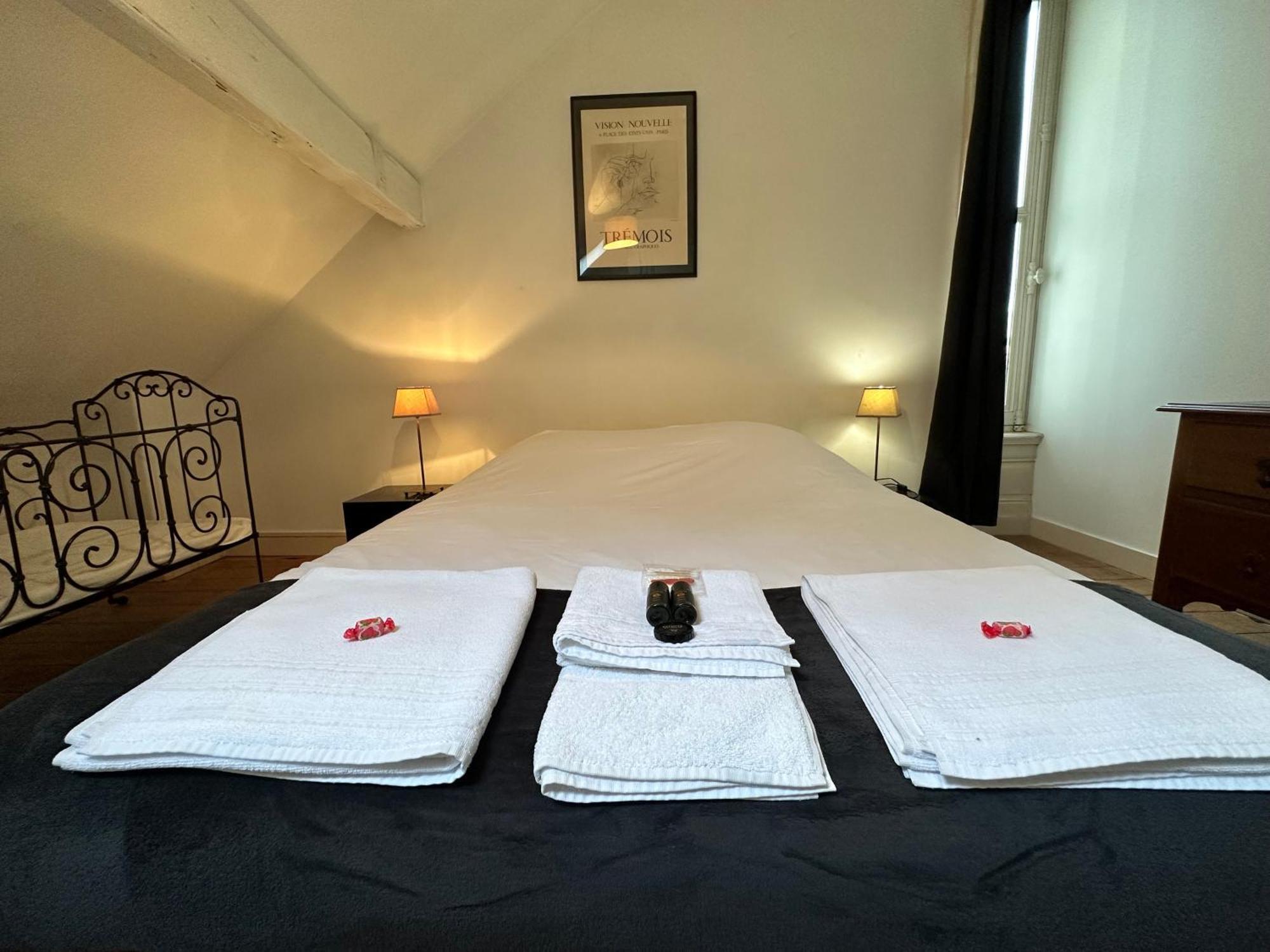 Rennaissance - Proche - Parking - Menage & Linge Inclus Holiday home La Rochelle (Charente-Maritime)