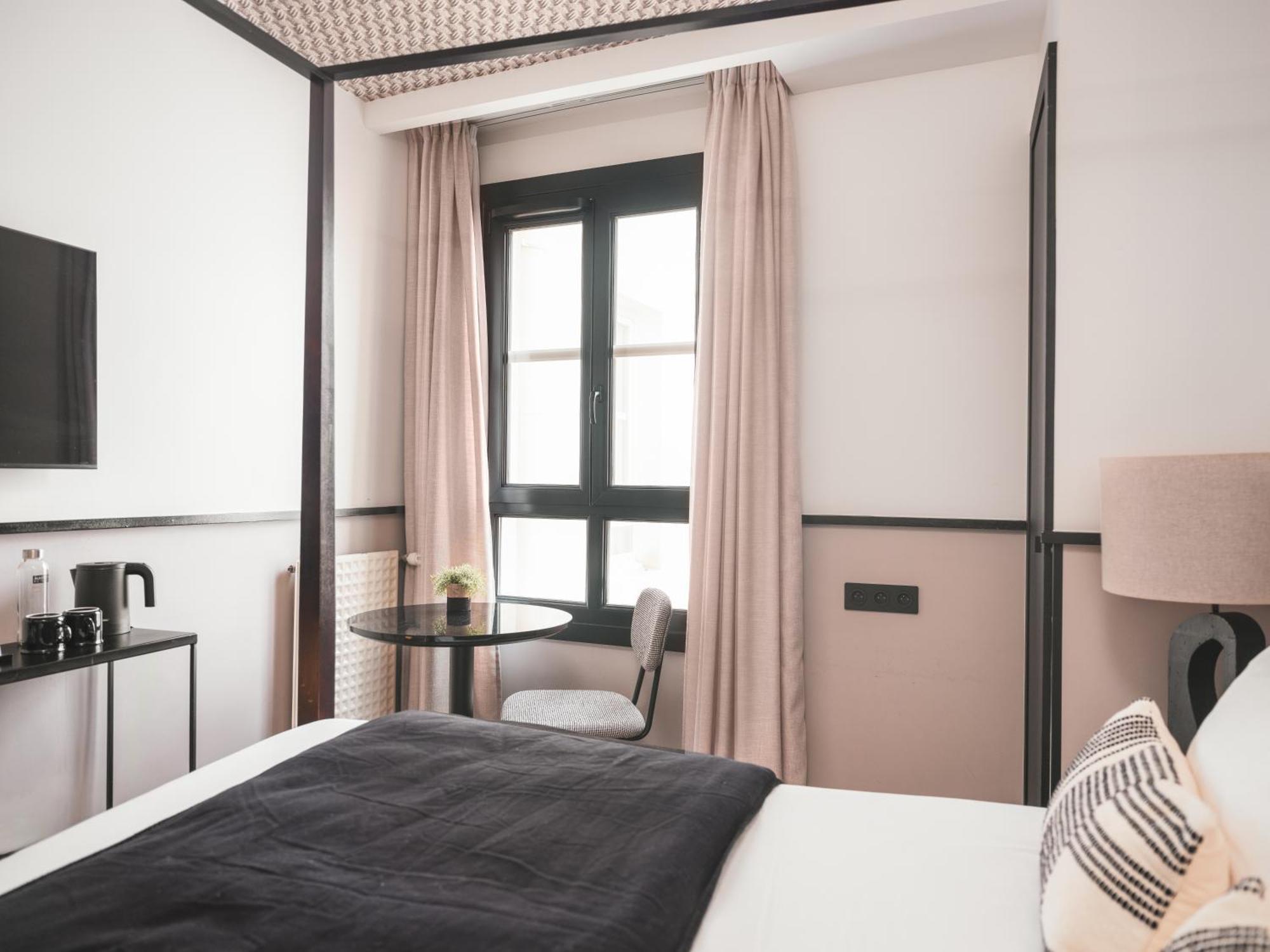 Hotel Maisons Du Monde Hôtel&suites - La Rochelle Vieux Port 4*