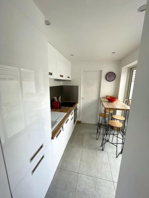 Le Guiton - Maison Avec Terrasse Apartment *